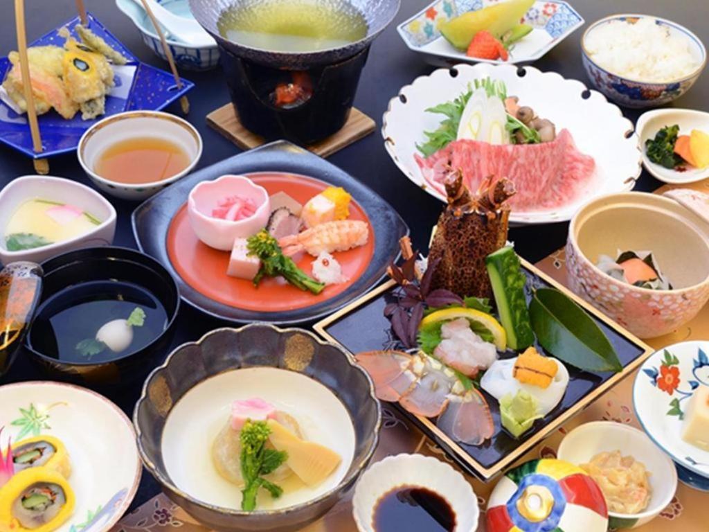 Takeo Onsen Heights Hotel Bagian luar foto