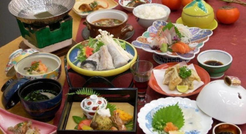 Takeo Onsen Heights Hotel Bagian luar foto